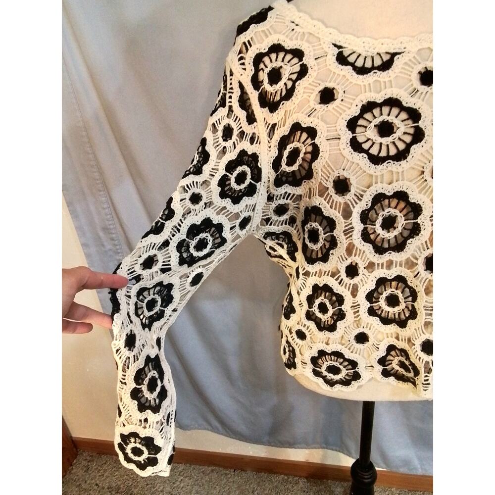 Adiva   black and white Crochet Sweater - Picture 4 of 8